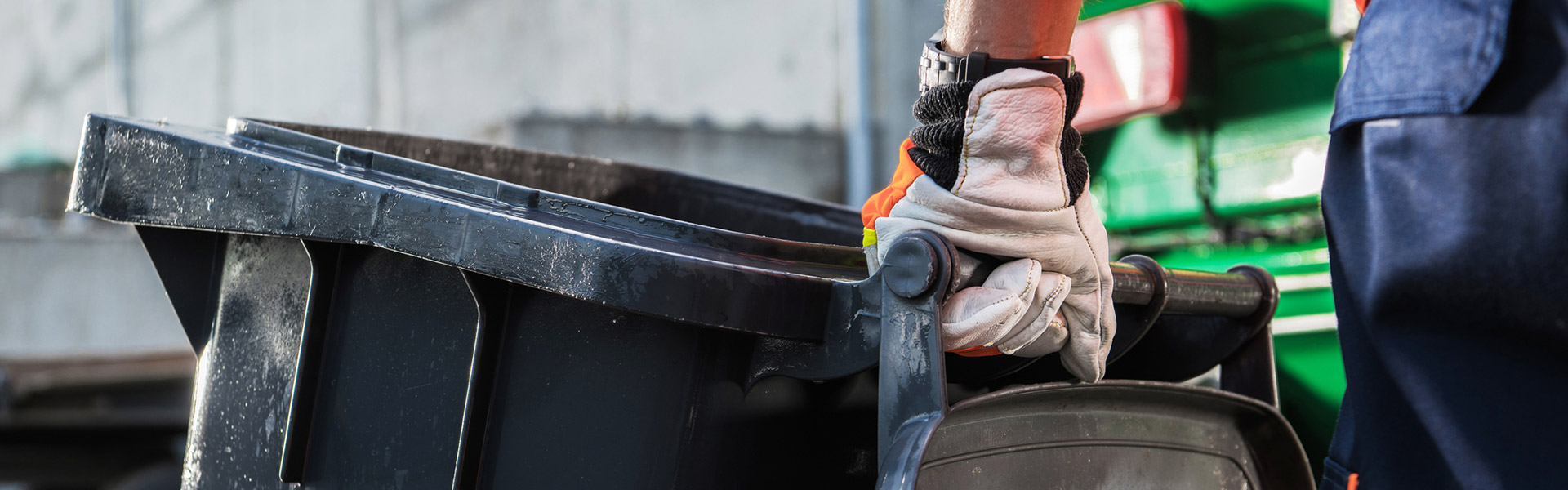 Garbage Bin Cleaning in the Coachella Valley Coachella Valley Garbage